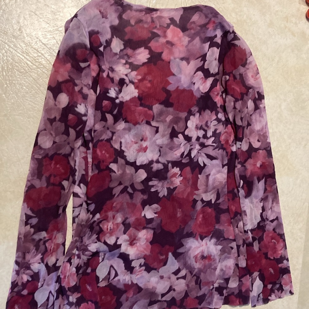 Petite M floral blouse - Picture 4 of 4